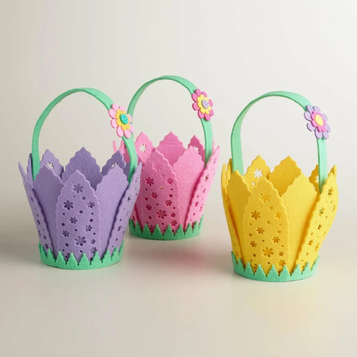 Корзиночки из фоамирана к пасхе. Корзина из фетра. Корзинка из фоамирана на пасху своими руками. Корзинка из фоамирана на пасху своими руками. Корзинка из фоамирана на пасху своими руками.