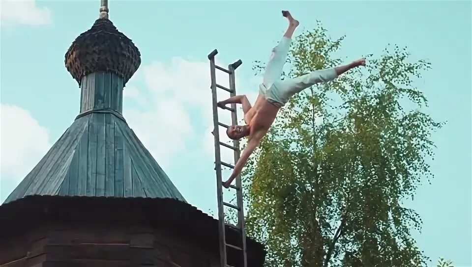 фильм немцы ребенка. короткометражка циркач про войну. фильм циркач 2020. циркач короткометражка. циркач фильм про войну 2020.