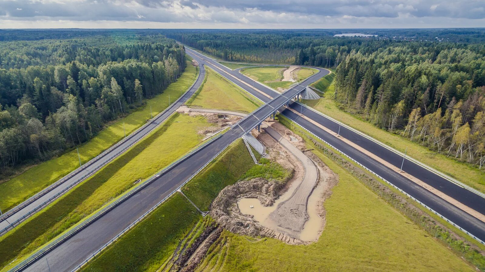 Автомобильная дорога м 9. Магистраль (ВСМ) Москва–Санкт-Петербург. Трасса м11 сверху. Дорога м11 Москва Санкт-Петербург. Трасса м11 Нарва.