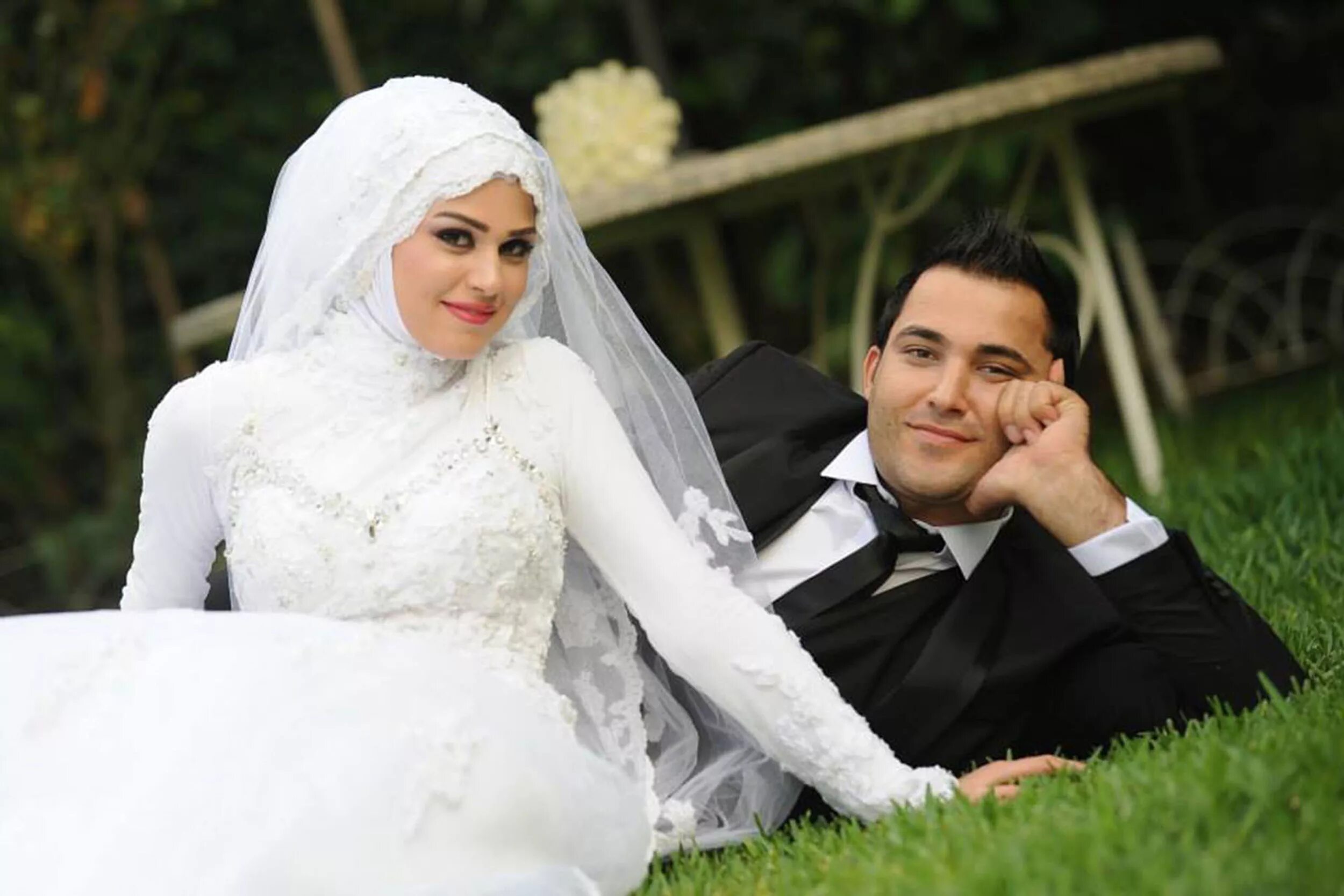 Можно ли выходить замуж за мусульманина. Турецкая свадьба. Турки свадьба. Красивая турецкая свадьба. Турецкая невеста.