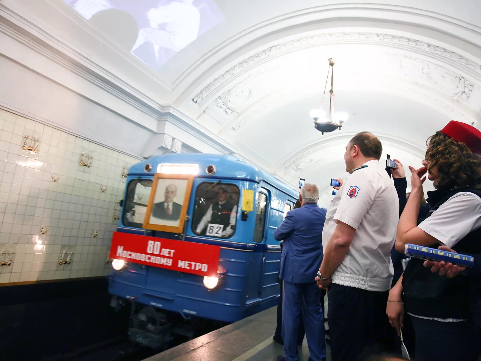 Парад поездов в москве. Парад поездов. Московский парад поездов. Парад электричек. Парад поездов 2017.