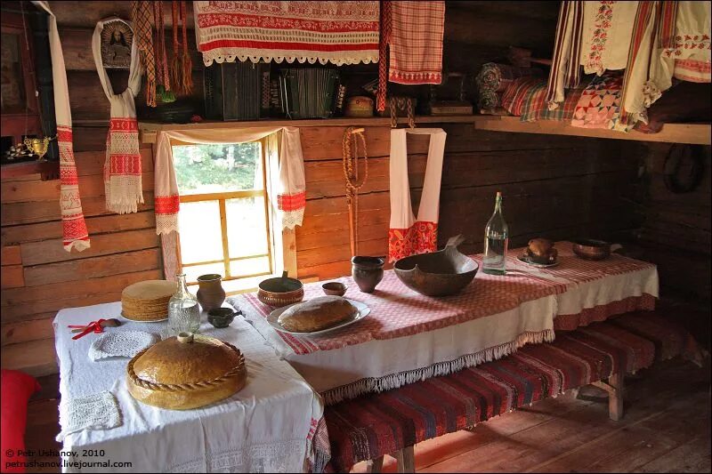 Изба царицы. Изба утенковой витославлицы. изба утенковой великий новгород. горница в крестьянской избе. витославлицы внутри избы.