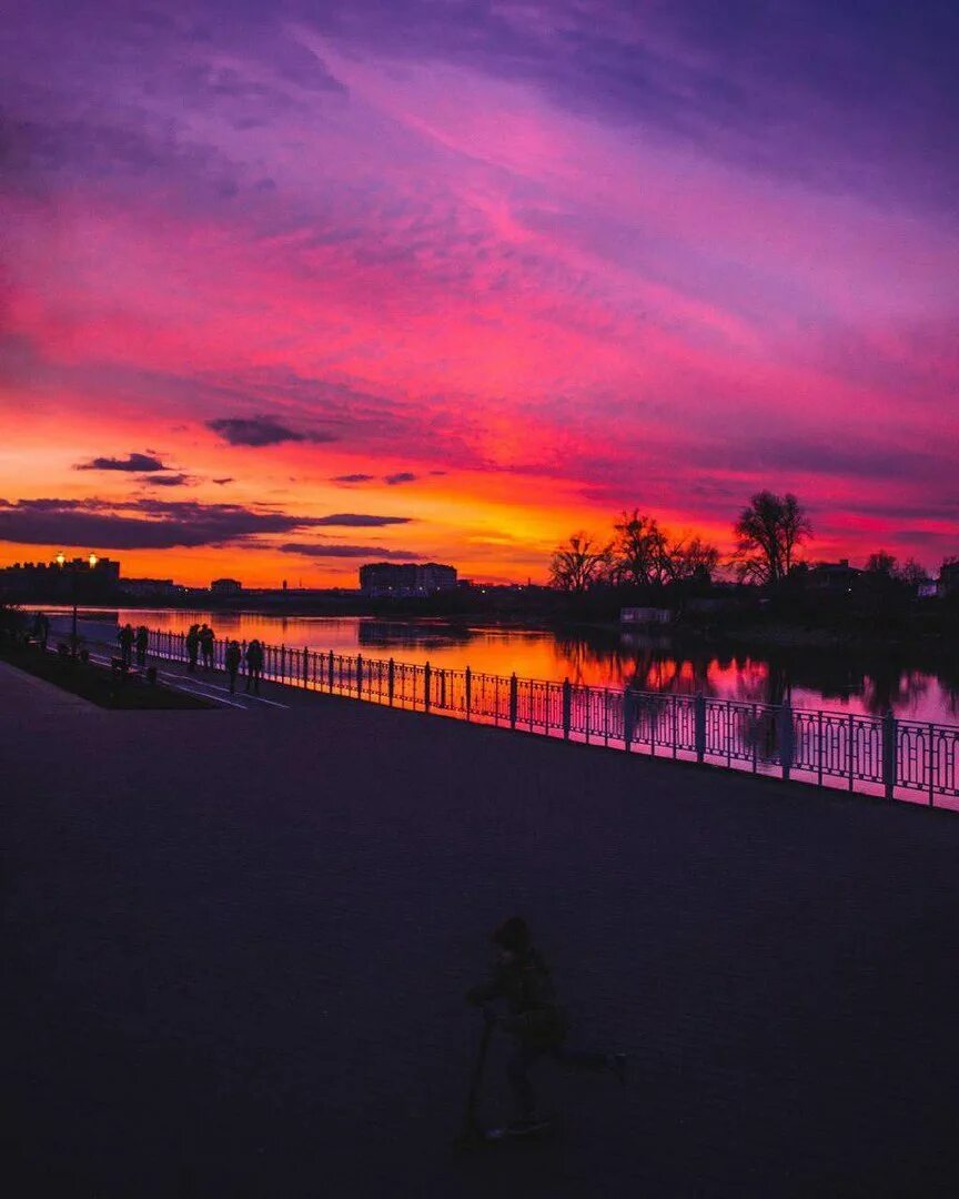 Such wonderful. Красивый закат в Краснодаре. Закат в городе Краснодар. Краснодарский ночью закат. Краснодар закат солнца.