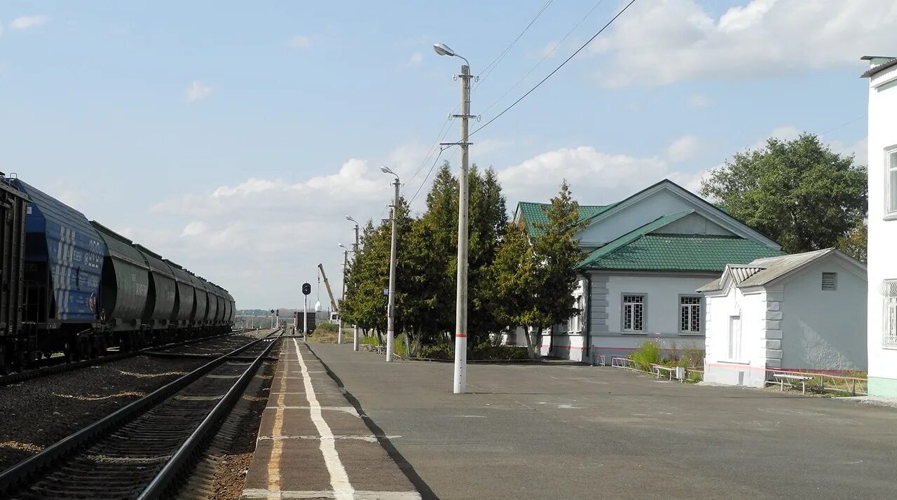 Погода на 10 дней в дмитриеве льговском. Станция Дмитриев Льговский. Железнодорожная станция Дмитриев Льговский. Станция Дмитриев-Льговский Курская область. Дмитриев Льговский станция ЖД.