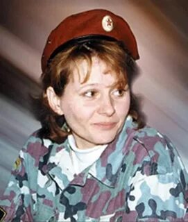 Есть ли женщина
