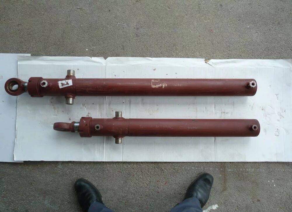 710. 710. 50. Гидроцилиндр цс-125 т-150. Гидроцилиндр дт 75 задней навески.