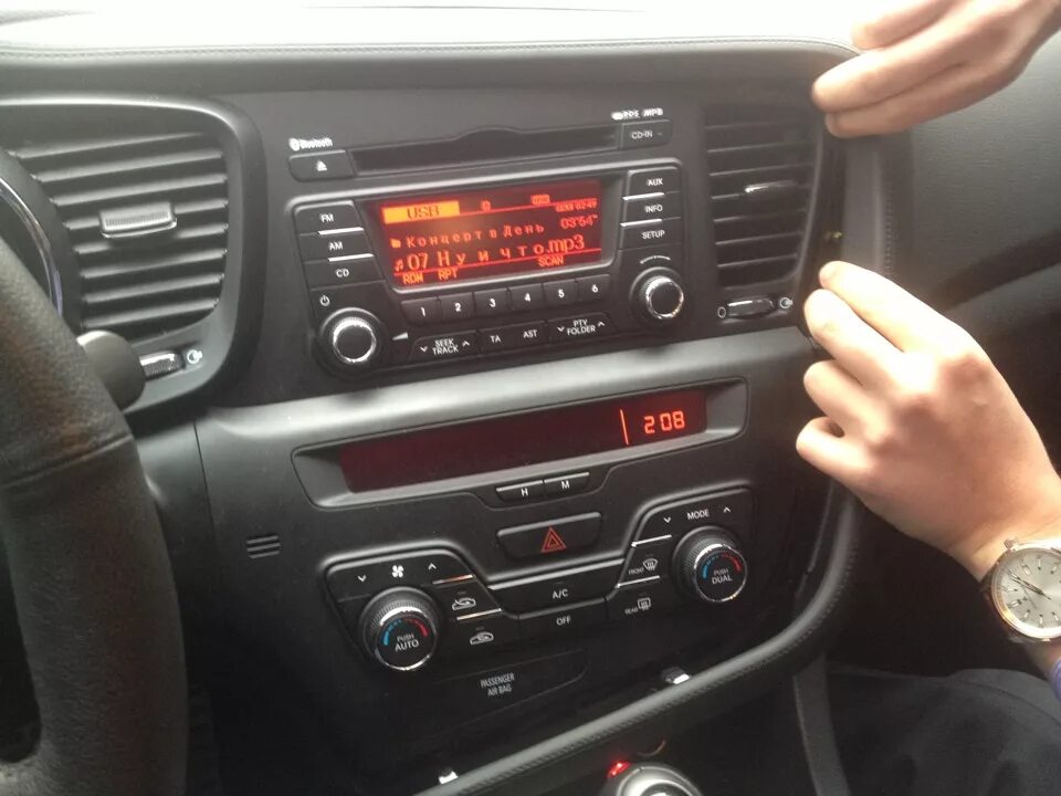 Как снять магнитолу киа оптима 4 2014-2015 Kia optima radio removal YouTube