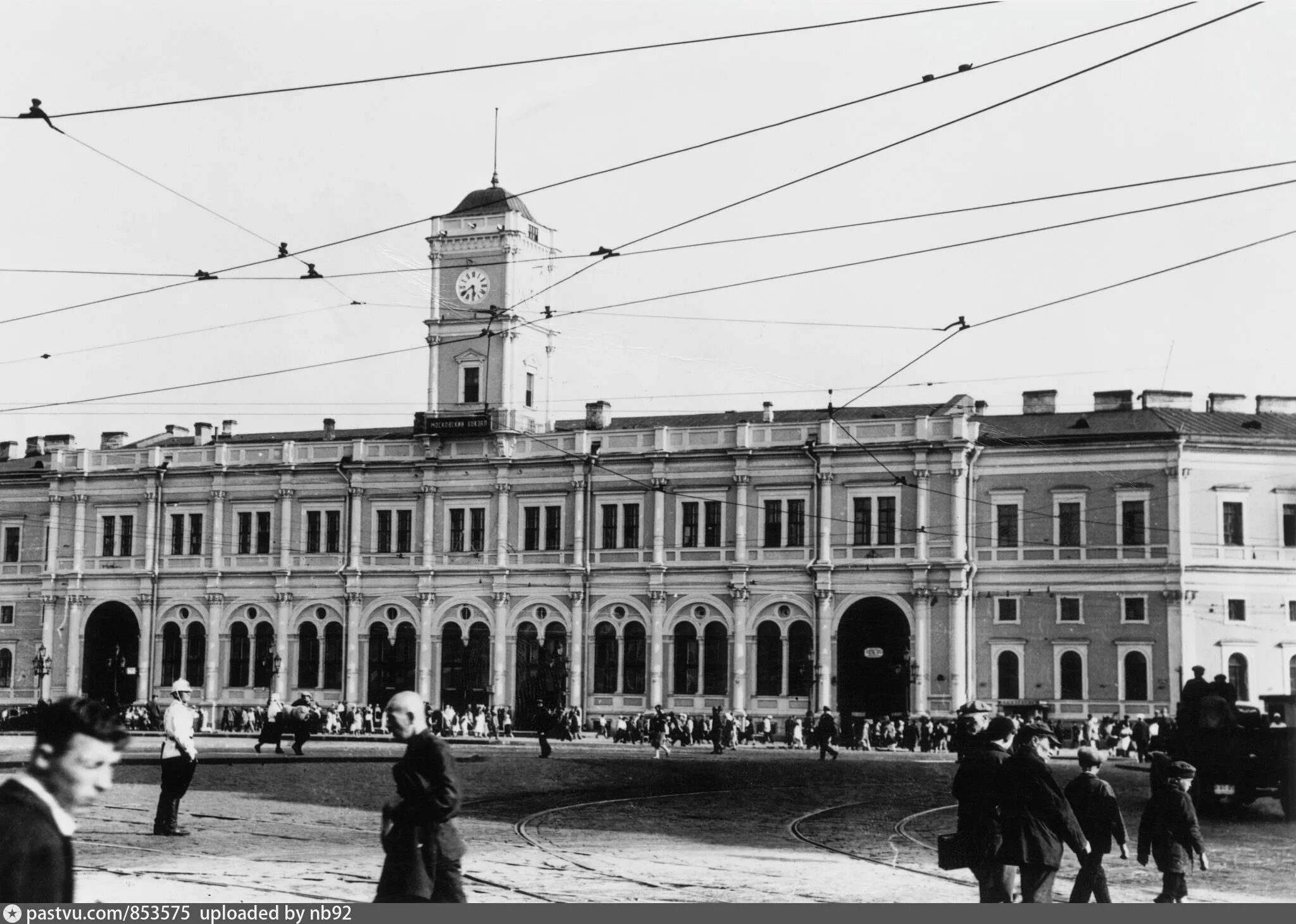 Киевский вокзал 1914. Северный речной вокзал в 1937 году. Московский вокзал г. Ярославский вокзал годы строительства. Ленинградский вокзал москва 19 век.