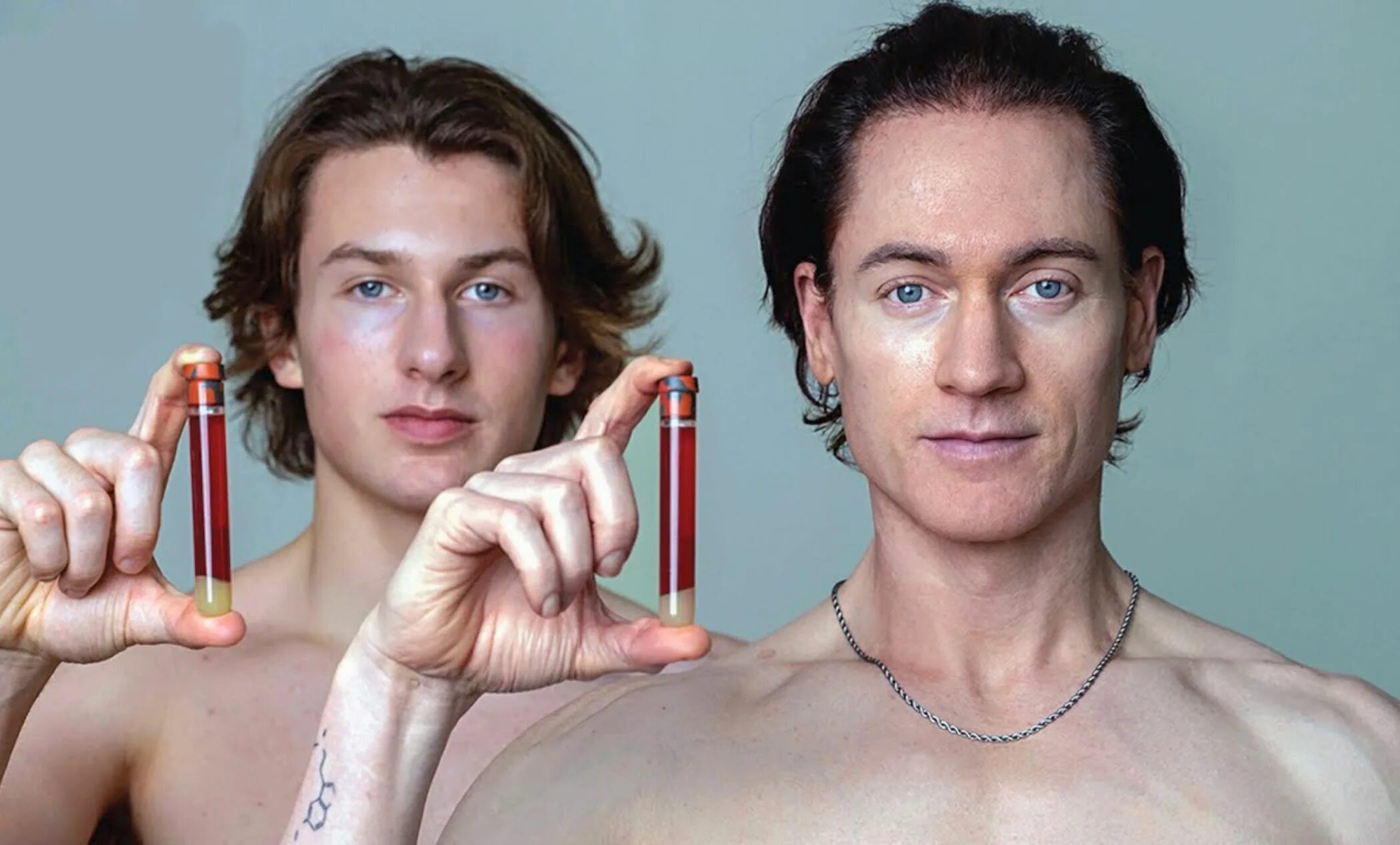 Брайан джонсон 2023. Bryan johnson biohacker age. Брайан джонсон 2023. Брайан джонсон миллиардер омоложение. Сколько лет брайану джонсону миллионеру.