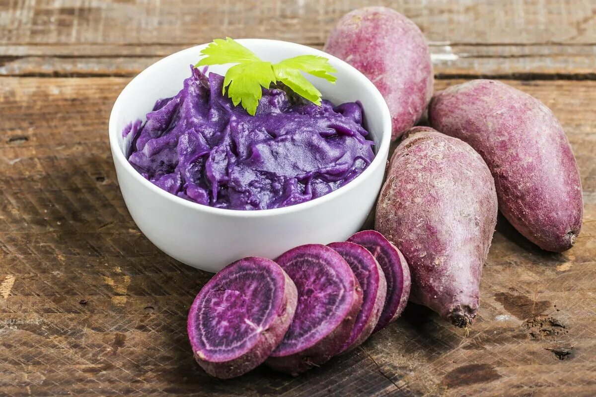 Сорт синего картофеля. Сорт картофеля перуанский фиолетовый (purple peruvian). картофель вителот. фиолетовый батат. вителот фиолетовый картофель.