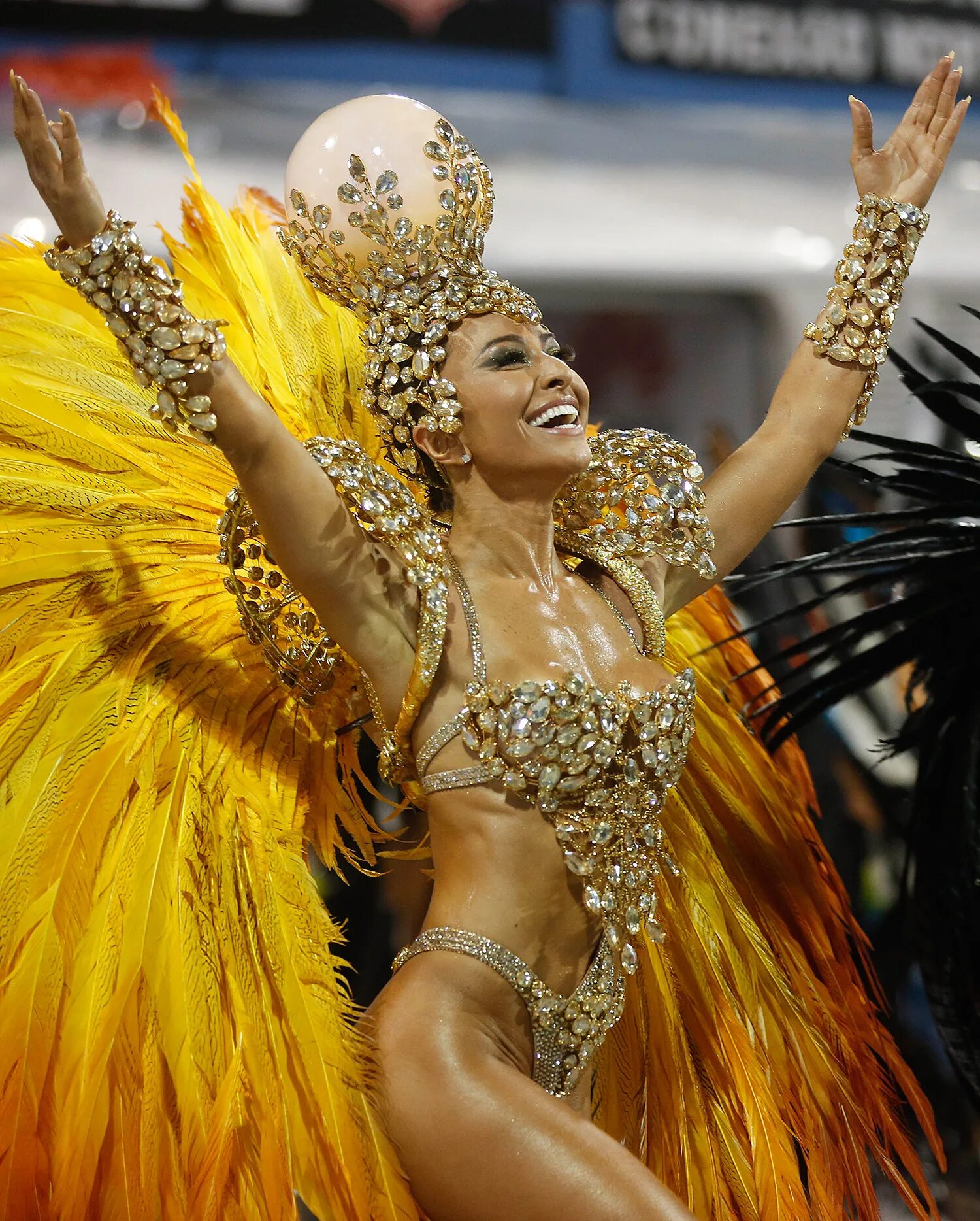 Рио карнавал. Карнавал в Рио-де-Жанейро Бразилия. Карнавал в Рио-де-Жанейро (бразильский карнавал). Самба Рио де Жанейро.