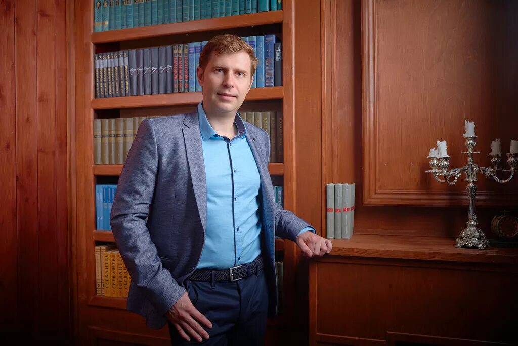 Адвокаты г отзывы. Зимарин антон юрьевич адвокат. Адвокат игорь владимирович. Адвокаты г отзывы. Адвокаты г отзывы.