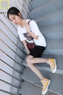 Камелия Фотография LSS NO.129 Серые чулки холст обувь написать реальную кар...