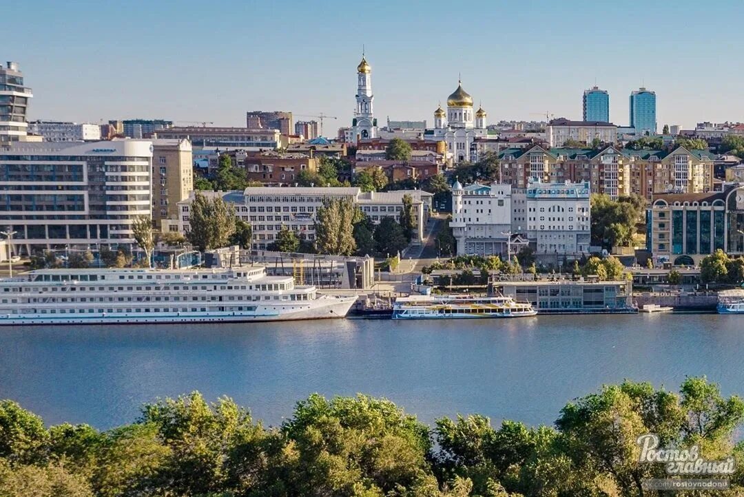 Полное названия ростова на дону. Набережная Дона в Ростове на Дону. Набережную им. Ушакова в Ростове-на-Дону. Набережная Ростова-на-Дону 2021. Ростов на Дону набережная Береговая.