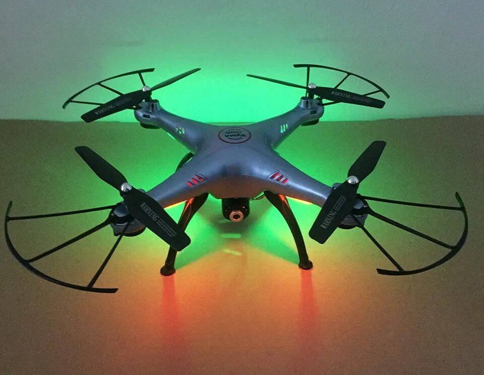 Hubsan x4 h107p. питер квадрокоптеры. шоу дронов спб 2020. питер квадрокоптеры. квадрокоптер syma x5hc, синий.