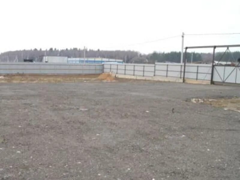 Сдается в аренду. Аренда торговых площадей. Открытая площадка асфальтированная. Аренда земельного участка. Участок земли под фермерское хозяйство.