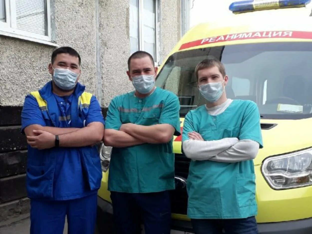 бригада скорой медицинской помощи. с. фельдшер. фельдшер. шулешко ссинмп им а с пучкова.