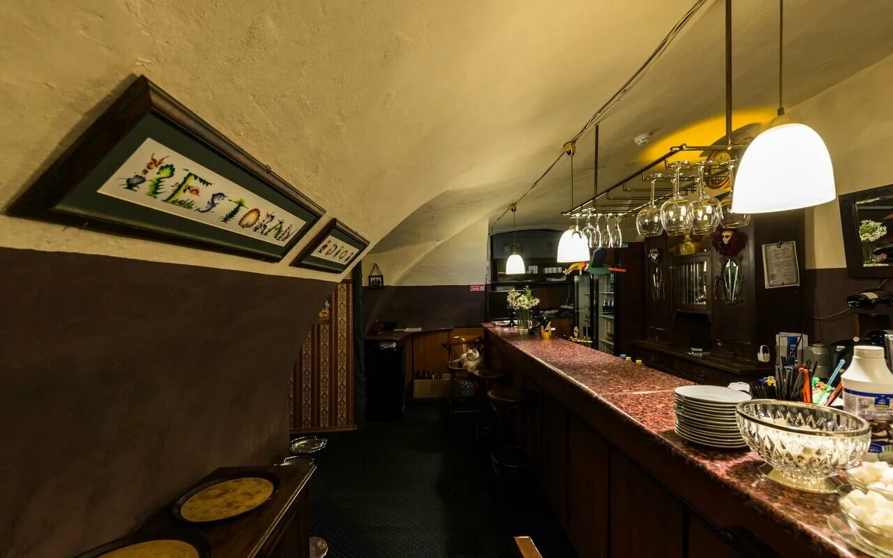 идиотъ наб реки мойки 82. ресторан идиот. идиотъ наб реки мойки 82. санкт-петербург набережная реки мойки 82 идиотъ. идиот ресторан набережная реки мойки.