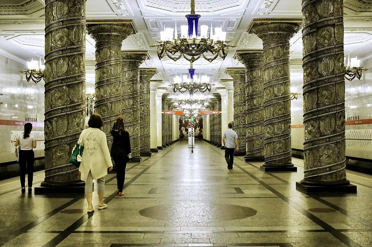 Красивое метро спб