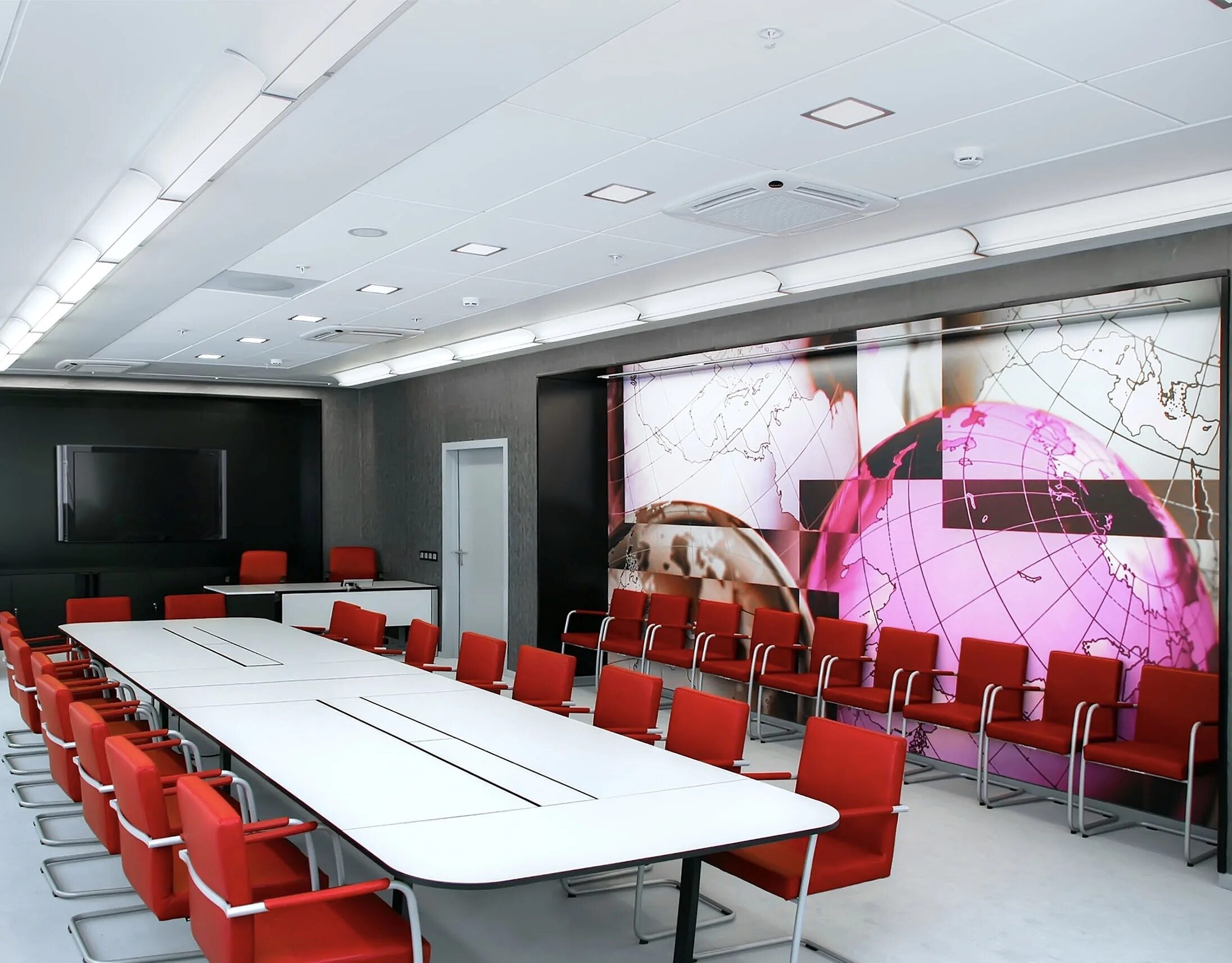 Кд центр. Кg. Кд центр. Пермь предприниматель печенкин. Единая входная группа с ресепшен.