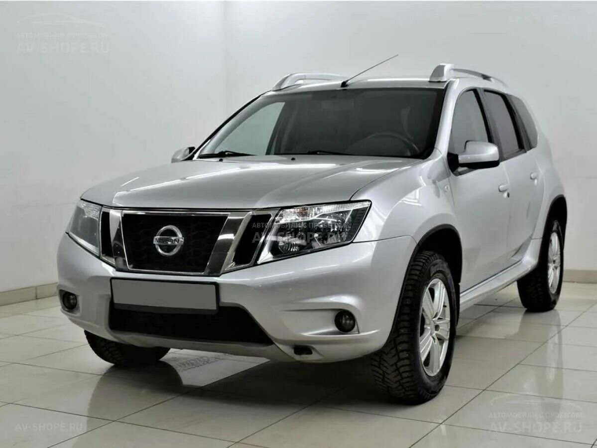 Ниссан Террано 2015г. Nissan Terrano III (d10) с пробегом. Ниссан Террано 3 для путешествий. Ниссан Террано 2015 год в серый kad. Авито купить ниссан террано с пробегом