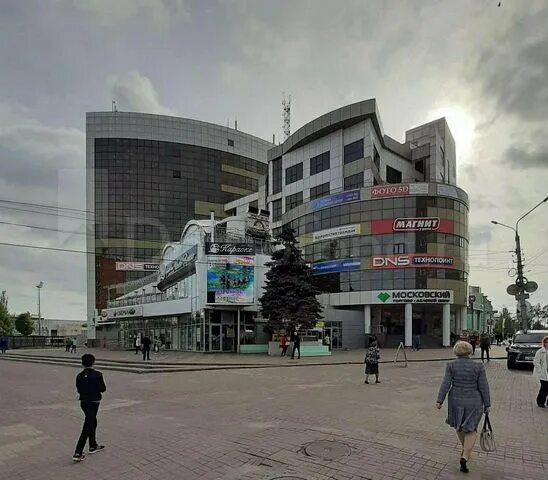 Ленина 60 курск. Торговый центр Московский Курск. БЦ Московский Курск Ленина 60. Курск Садовая центр Московский. Ленина ТЦ Московский Курск.