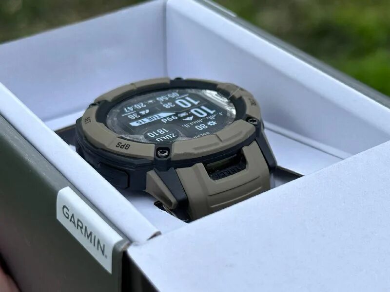 Garmin instinct 2x solar tactical coyote