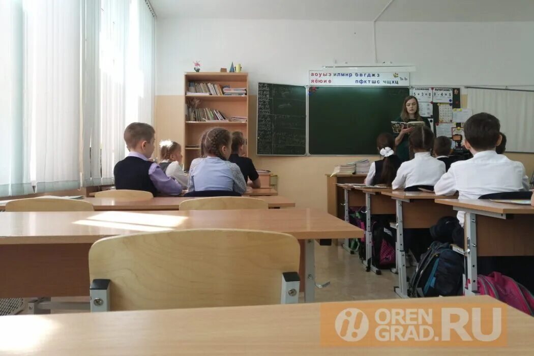 Школа 65 оренбург. Карантин в образовательных учреждениях. В оренбурге закрыли школу из-за танцев. Школа урал56. Школа 1 абдулино.