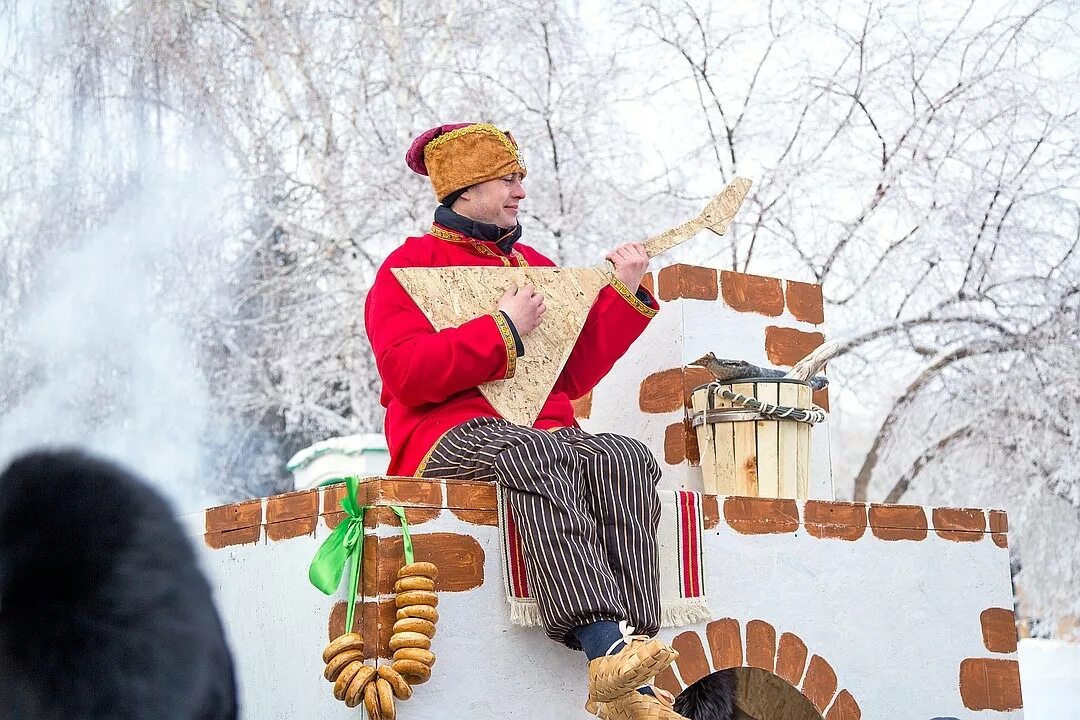 Масленица. Забавы на Масленицу. Народные гуляния на Масленицу. Забавы на Масленицу на улице. Игры под музыку на масленицу