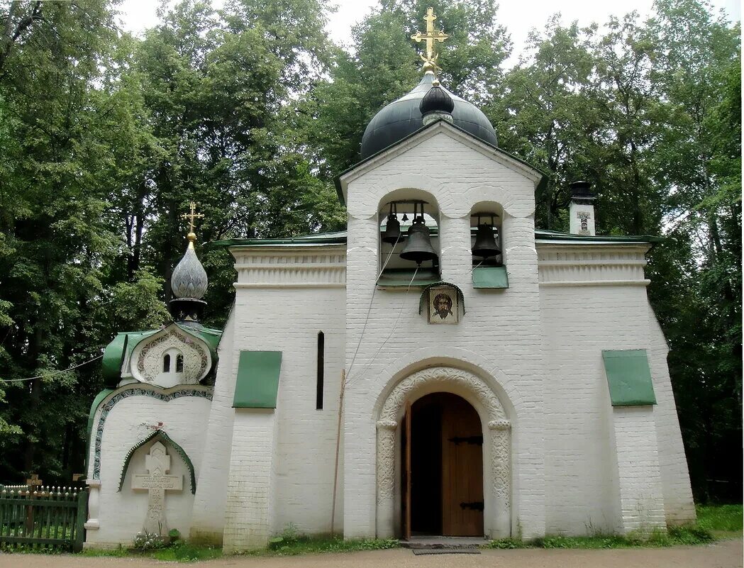 Спас нерукотворный в абрамцево. Церковь спаса нерукотворного в абрамцево. абрамцево музей церковь спаса нерукотворного поленов. церковь спаса нерукотворного в абрамцево (1881–1882 гг. в. васнецов. церковь спаса нерукотворного в абрамцеве..