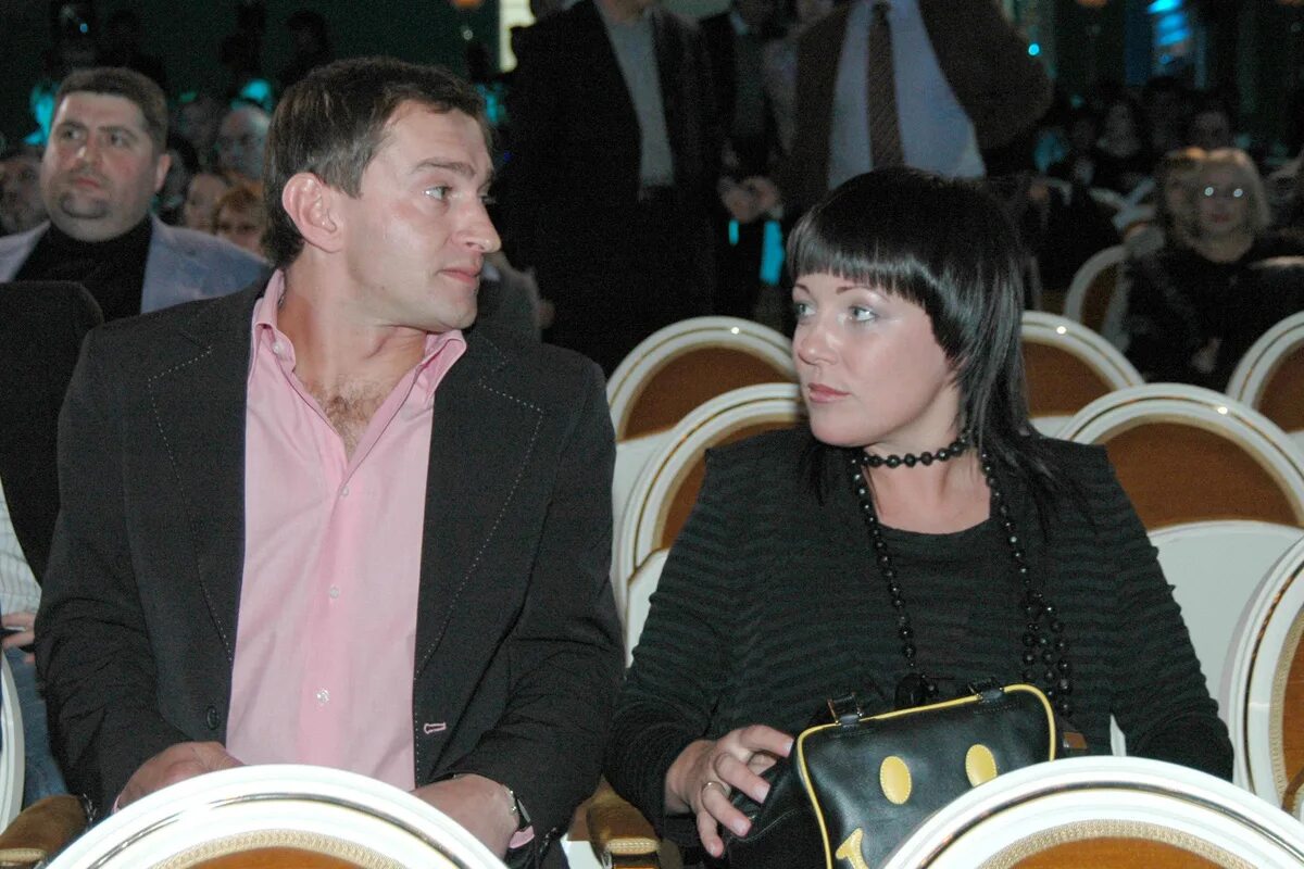 константин хабенский с женой фото. биография кости хабенского. константин хабенский с женой анастасией. хабенский и анастасия смирнова. константин хабенский с женой анастасией.