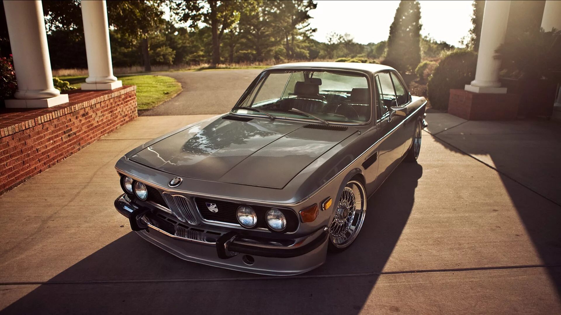 Бмв е28 м5. Обои старой бмв. Bmw e28 сток. Bmw e34 брошенный. Bmw e30 m.