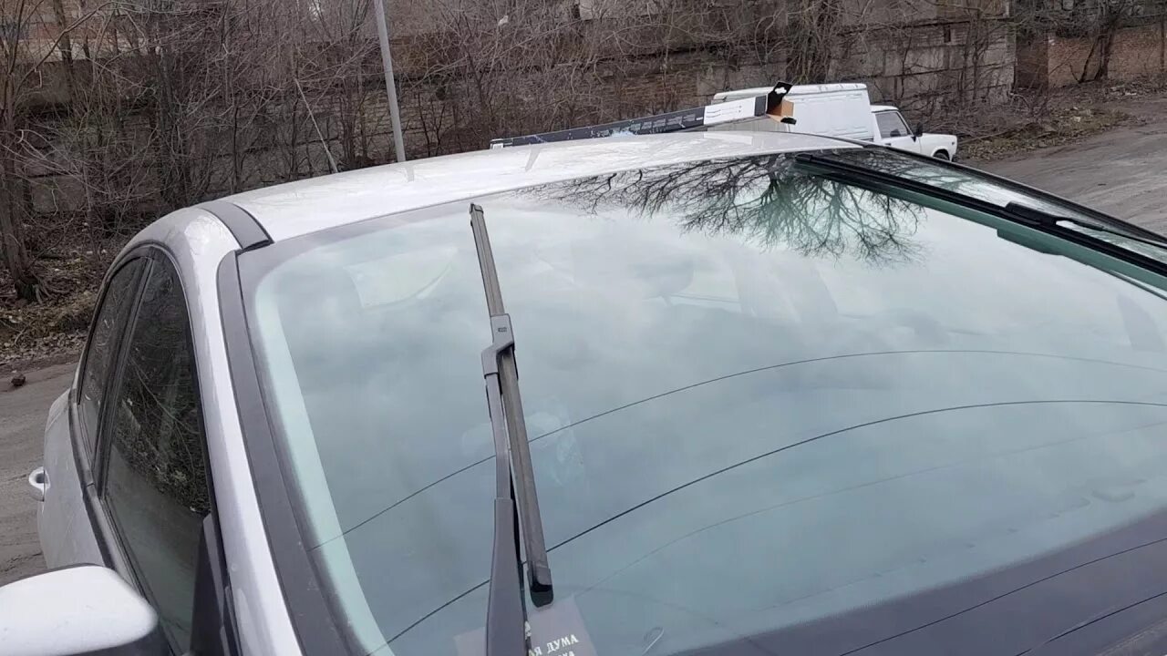 Крепление щеток стеклоочистителя форд фокус 2. Дворники на ford focus 3. Как поменять дворники на фокусе 3. Форд фокус 3 рестайлинг дворники. Дворники форд фокус 3.