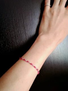 Тонкий браслет на руку