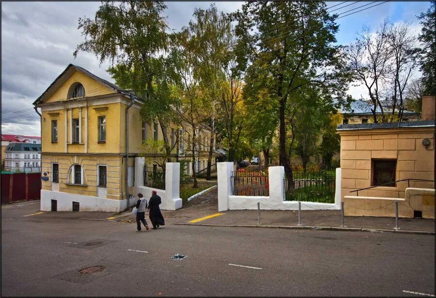 Хитровка дома. Хитровская площадь в Москве. Хитровка Москва. Дом Остермана в Москве Хитровский переулок.