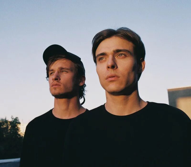 Песня vtornik rain. Песня vtornik rain. Мани рейн. Вторник певец мани рейн. Vtornik рэпер.