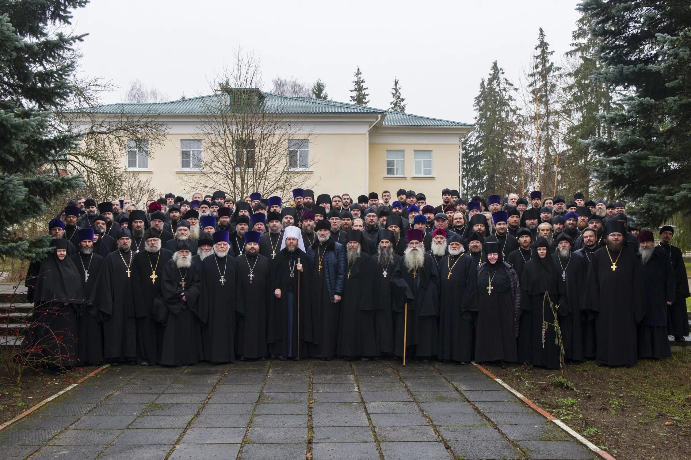 священники троицкого собора псков. троицкий собор псков. псковской епархии русской православной церкви. священники троицкого собора псков. митрополита псковского тихона (шевкунова).