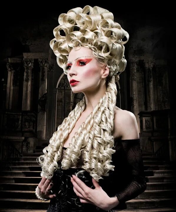 Avant garde hair Hair art photography, Artistic hair, Avant garde hair