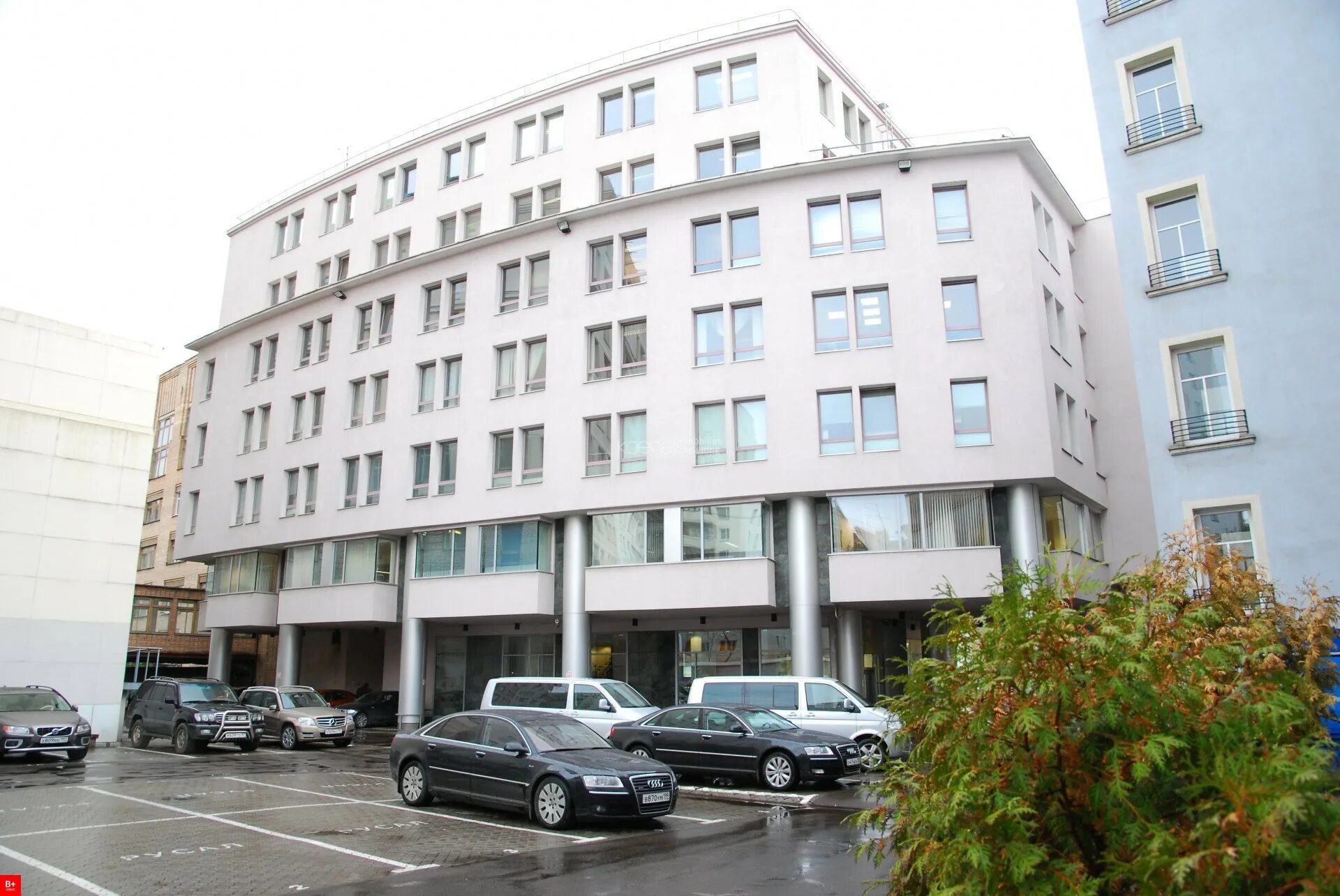 Трёхпрудный переулок, 11/13с2. 2. 33, стр. 11/13, стр. Бц central street бауманская 13 стр 3.