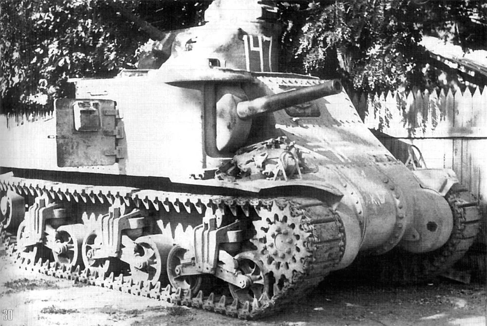 Советский танк m3 Lee. Танк м3 ли. М4 Lee танк. Танк м3 ли в красной армии.