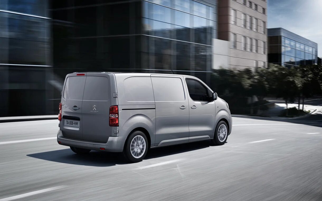 Jumpy фургон. Peugeot expert 2016. peugeot expert 2025. peugeot expert 3. peugeot expert l2 фургон.