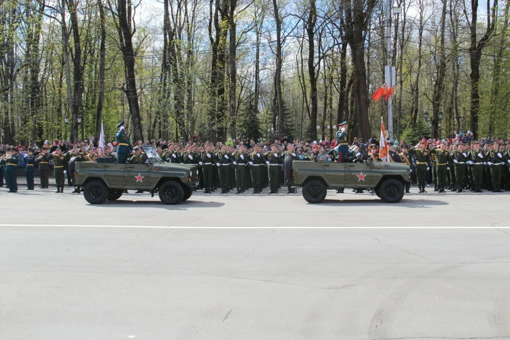 Парад 9 прямой эфир. Парад в Смоленске 2021. Парад Победы 2022 Смоленск. Парад Победы в Смоленске. Парад Победы в Смоленске в 2021 году.