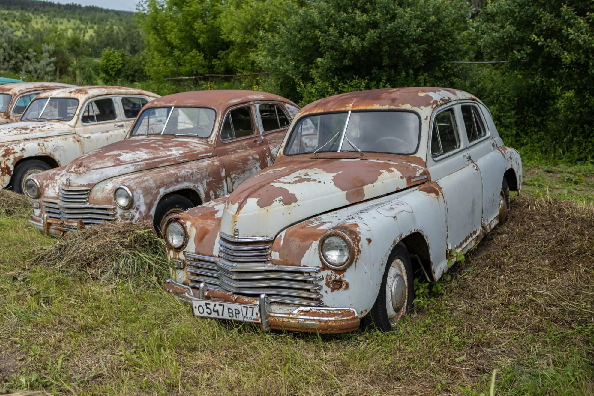 Купить авто б у тульской область. Музей ретро автомобилей Черноусово. Черноусово музей ретро автомобилей в Тульской области. Музей авто СССР В Черноусово Тульской области. Москвичи в Черноусово.