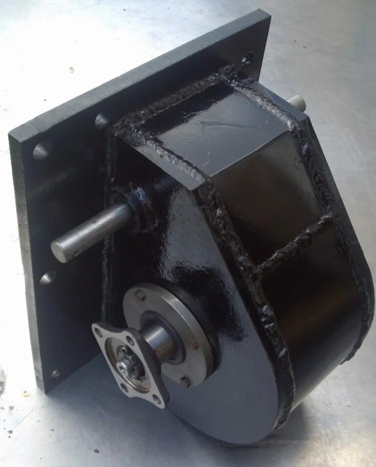 Юмз пвм 66 раздатка. Раздатка газ 66 на мтз. Пвм газ 66 на юмз. Раздатка юмз 6. Раздатка юмз на пвм.