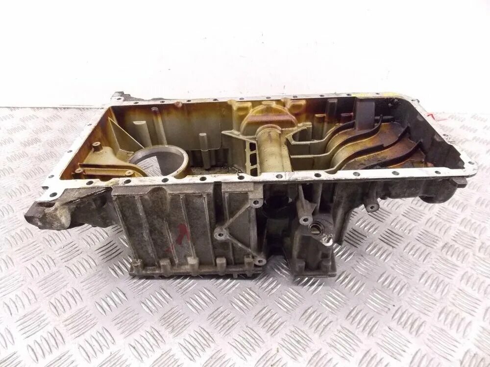 Поддон бмв е34 полный привод. Поддон мотора бмв х5 е 70. Поддон акпп bmw x6. Бмв f90 поддон акпп. Поддон бмв х6 n57.