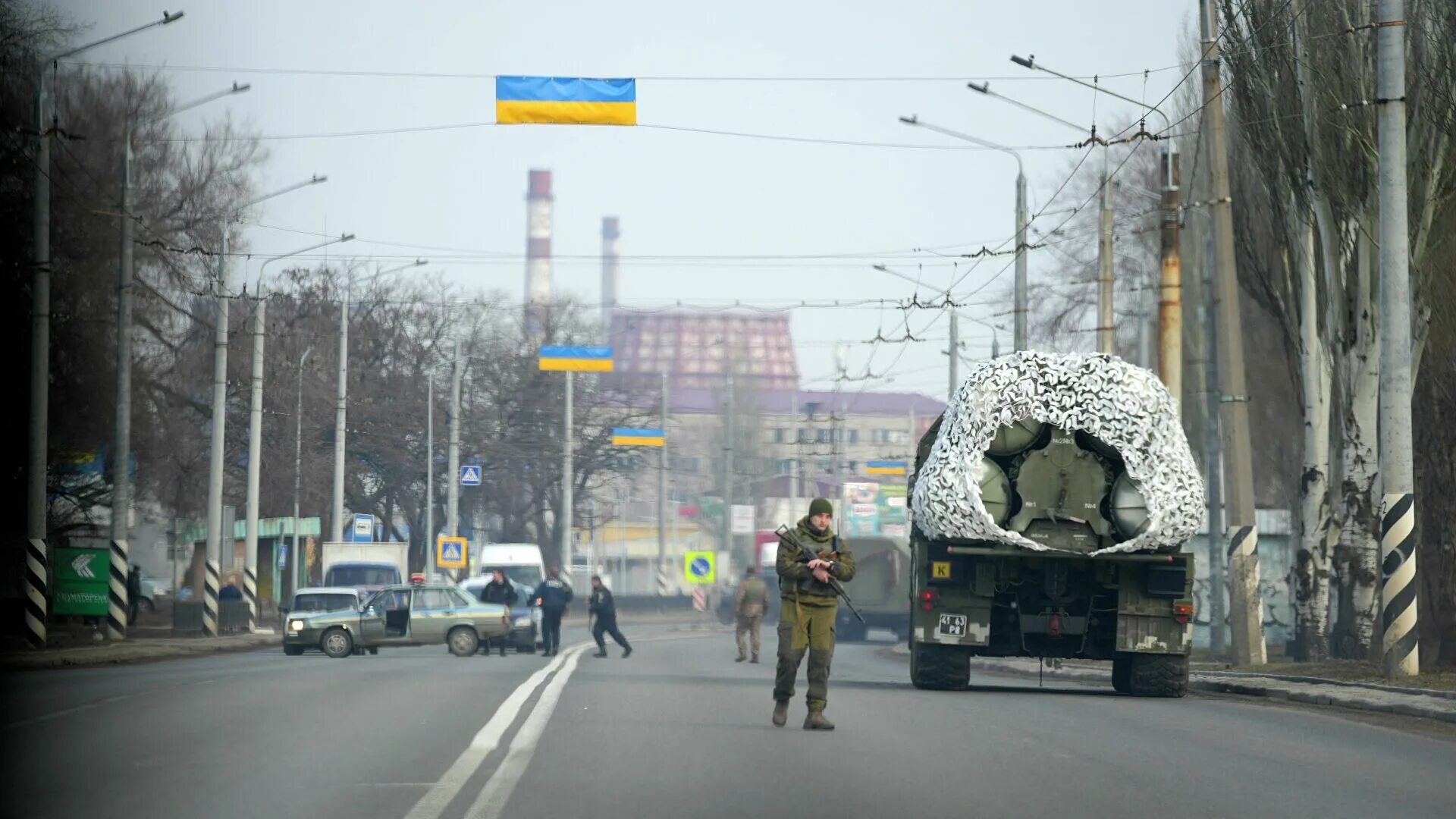 Украина последние 1 апреля. Российские войска в Киеве. Российские войска в Киеве сейчас. 24 Февраля 2022 военные в Киеве. Украина, Военная техника на дорогах.