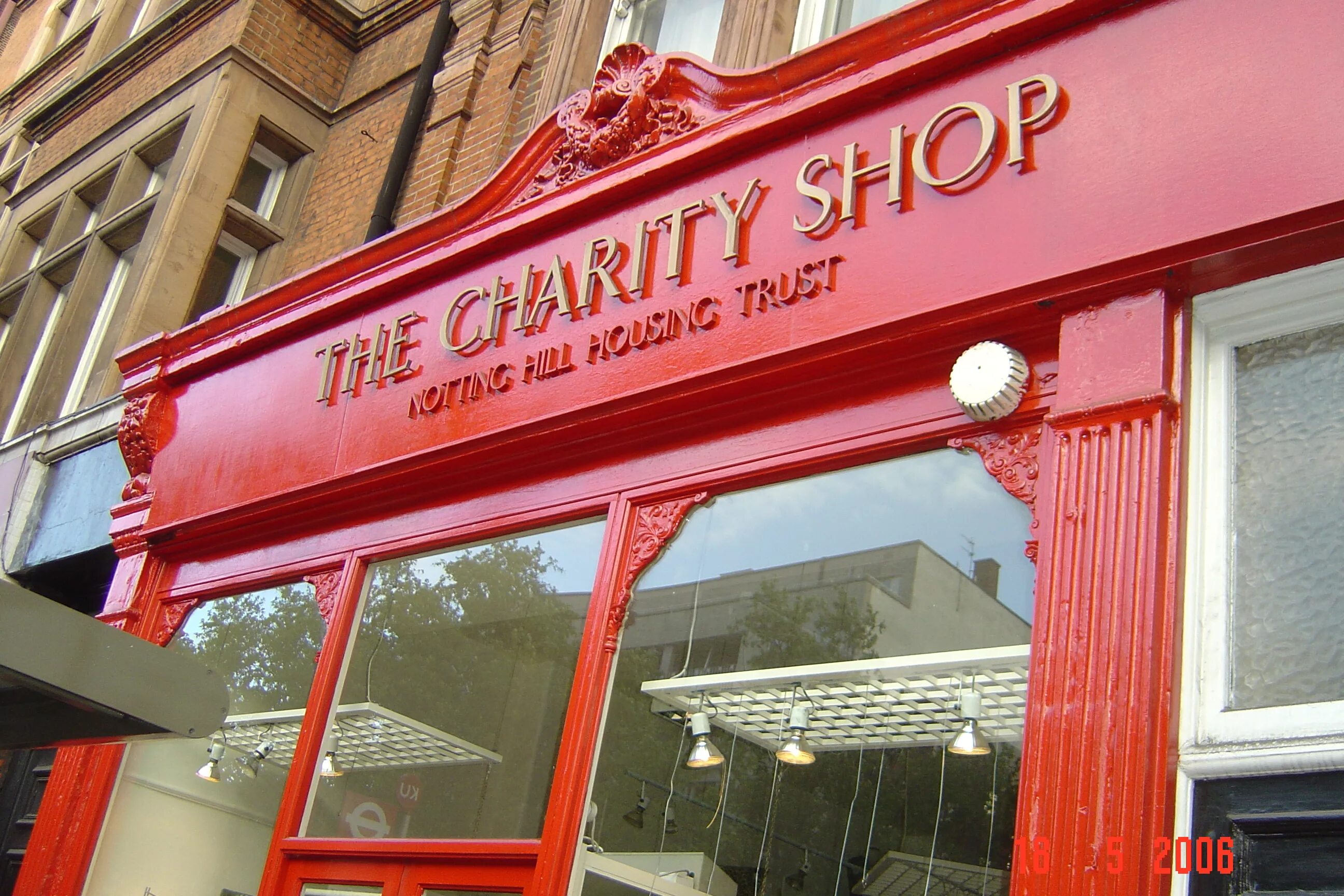 Charity shop is. Благотворительный магазин. Charity shops. Чарити шоп Лондон. Charity shop перевод.