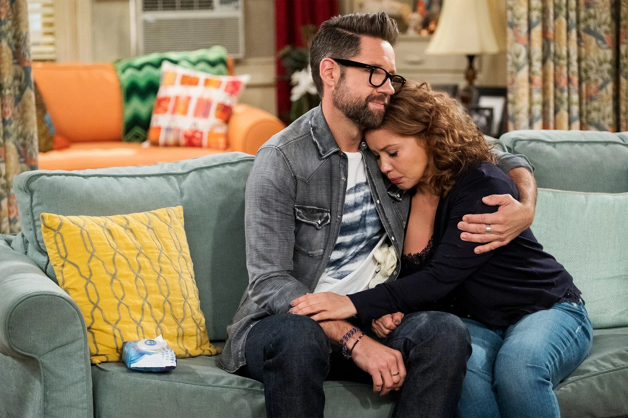 One day at a time перевод. Сериал один день. one day at a time. один день фильм. один день фильм 2017.