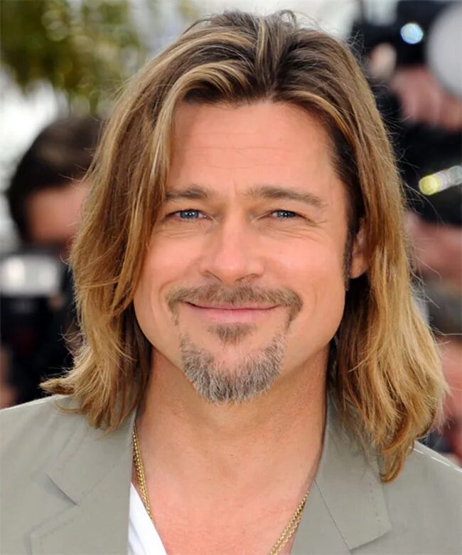 Брэд Питт. Брэд Питт (Brad Pitt) длинные волосы. Брэд Питт стрижка. Брэд Питт прически. Брэд питт волосы