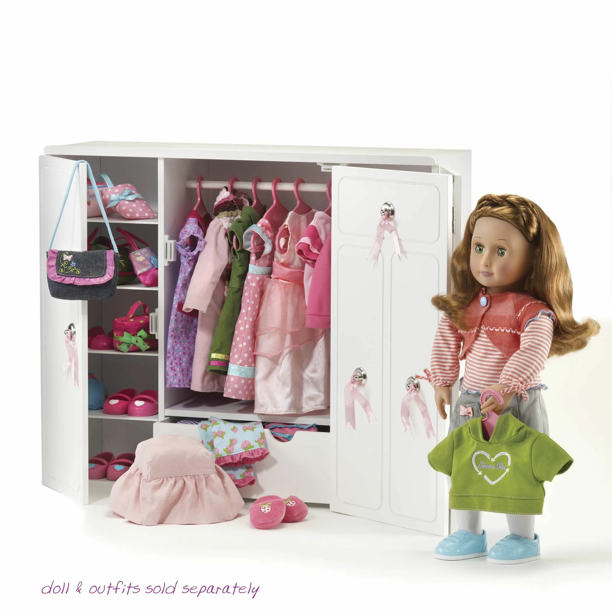 Кукла со шкафом. Гардеробная для барби anlily. Шкаф для куколок. Игрушки барби. Кукла со шкафом.
